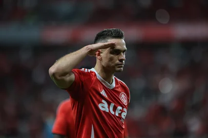 PORTO ALEGRE, RS, BRASIL - 19-10-2025: Internacional enfrenta o Sport Recife pela 29ª rodada do Campeonato Brasileiro, no Estádio Beira-Rio. Foto: Renan Mattos/Agência RBS.Na imagem, Borré comemora o primeiro gol da partida, pelo time colorado.<!-- NICAID(16149578) -->