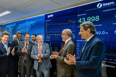 Lula sanciona lei que conclui regulamentação da reforma tributária. Evento também lançou ferramenta para que empresas e demais usuários testem o novo sistema de tributação antes da implementação a partir de 2027<!-- NICAID(16203525) -->