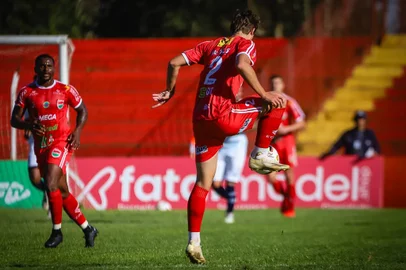 Passo Fundo venceu o Glória e está classificado para as quartas de final da Divisão de Acesso 2023.<!-- NICAID(15484400) -->