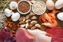 Foods High in Selenium as brasil nuts, tuna, shrimps, beef, liver, mushrooms, pumpkin seeds, sunflower seeds, buckwheat, oatmeal, almonds and eggs. Top viewFonte: 209980251<!-- NICAID(15510045) -->