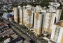 Maior que 210 cidades do RS: conheça o supercondomínio de Porto Alegre que virou uma "cidade vertical"