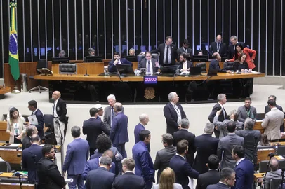 BRASÍLIA, DF, BRASIL - 16/06/2025 - Câmara vota matérias legislativaS<!-- NICAID(16061351) -->
