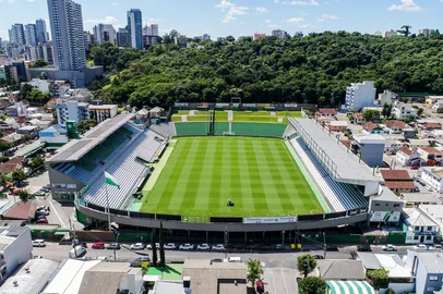 CAXIAS DO SUL, RS, BRASIL, 25/02/2025. Reportagem especial sobre os 50 Anos do Estádio Alfredo Jaconi. Imagens gerais do estádio. (Neimar De Cesero/Agência RBS)<!-- NICAID(15982942) -->