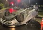 Carro capota durante racha na zona sul de Porto Alegre