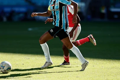 Porto Alegre, RS, Brasil, 23/11/2024 - Final do Campeonato Gaúcho Feminino entre Grêmio FBPA e SC Internacional na Arena do Grêmio, em Porto Alegre. - Foto: Duda Fortes/Agência RBSIndexador: Andre Avila<!-- NICAID(15920419) -->