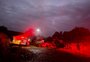 Bombeiros encontram corpos carbonizados e homem morto a tiro ao atender ocorrência de incêndio em Ibirapuitã