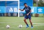 Clube dos EUA exerce cláusula e compra zagueiro que pertence ao Grêmio; veja os valores