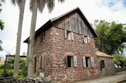 Casa de pedra em Caxias Do Sul. (Neimar De Cesero/Agência RBS)Indexador: Neimar De Cesero<!-- NICAID(15965015) -->
