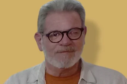 Morre Eduarte Filho