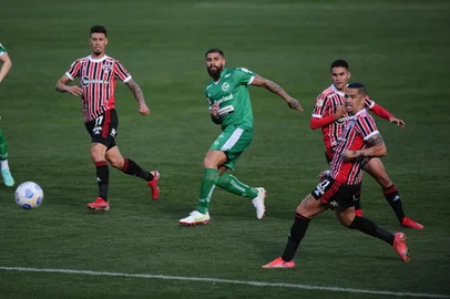 CAXIAS DO SUL, RS, BRASIL (29/08/2021)Juventude X São Paulo pela séria A do capeonato Brasileiro no Estádio Alfredo Jaconi. (Antonio Valiente/Agência RBS)<!-- NICAID(14875406) -->