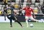 Pezzolano analisa gol sofrido para o Atlético-MG e mira soluções para a lateral do Inter