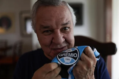 PORTO ALEGRE, RS, BRASIL, 24-10-2025: 20 anos da Batalha dos Aflitos. Retratos do presidente do Grêmio em 2005, Paulo Odone. Foto: Renan Mattos / Agência RBS<!-- NICAID(16155782) -->