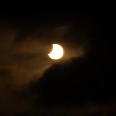 Observatório de Passo Fundo registra imagens de eclipse solar parcial; veja fotos<!-- NICAID(15881629) -->