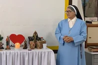 Irmã Lourdes Dias de Castro, que atua em Caxias do Sul, é da Ordem de Santo Agostinho. É a mesma que a do novo Papa, Leão XIV. <!-- NICAID(16033181) -->