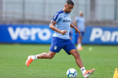 michel, volante do Grêmio<!-- NICAID(14308097) -->