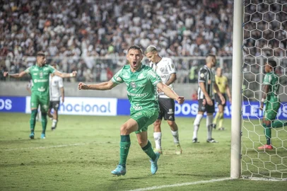 Adrián Martínez, Coritiba