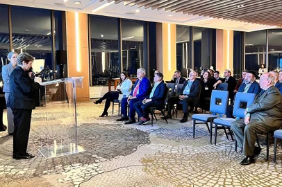 No Canadá, ministra Tereza Cristina cumpriu primeira agenda oficial com representantes da Potash Brazil.<!-- NICAID(15040879) -->