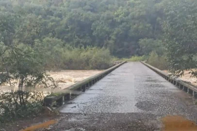 Ponte entre Cotiporã e Dois Lajeados é liberada<!-- NICAID(15086038) -->