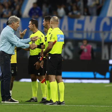 PORTO ALEGRE, RS, BRASIL, 11-10-2026: Grêmio vs Internacional, clássico GreNal nº455, pelo Campeonato Brasileiro Série A 2026. O jogo ocorre na Arena, em Porto Alegre. Foto: Jeff Botega/Grupo RBSIndexador: jeff botega<!-- NICAID(16385398) -->