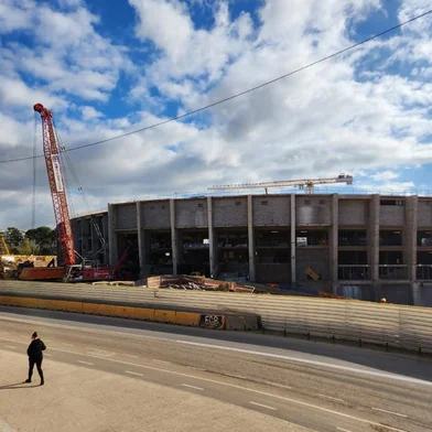 Camp Nou é cortado ao meio para reforma<!-- NICAID(15601797) -->