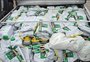 Receita Federal apreende 420 quilos de agrotóxicos ilegais na BR-116, em Capão do Leão
