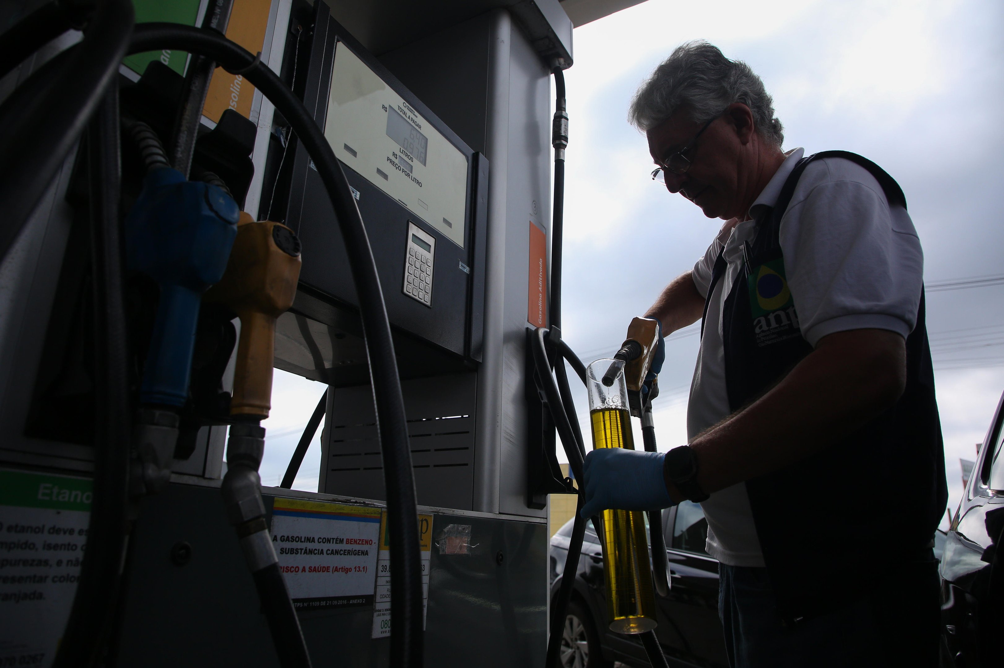 Escassez de combust&iacute;vel gera d&uacute;vida sobre o que &eacute; pre&ccedil;o abusivo: "N&atilde;o &eacute;  hora de subir lucro" | GZH