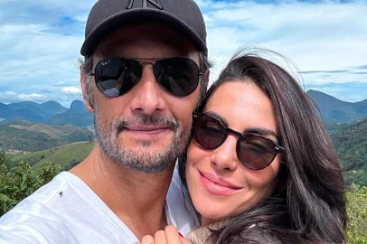 Rodrigo Santoro e Mel Fronckowiak anunciam nova gravidez.<!-- NICAID(15718118) -->