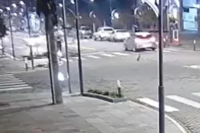 Policial militar é atropelado após condutor furar barreira em Marau<!-- NICAID(16060426) -->
