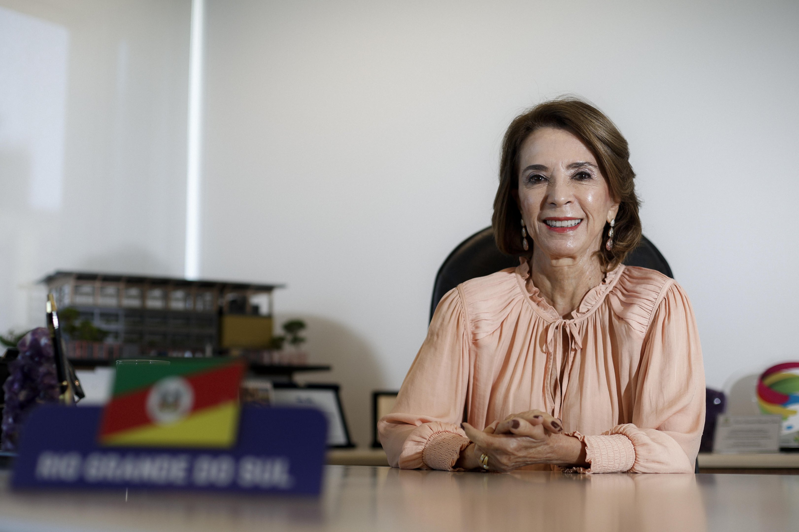 "Em abril vamos come&ccedil;ar o chamamento", afirma secret&aacute;ria da Educa&ccedil;&atilde;o sobre professores aprovados em concurso de 2025