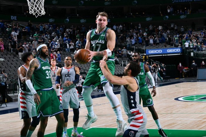 Glenn James / NBAE / Getty Images / Getty Images via AFP