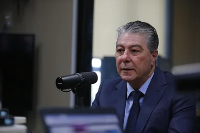 18.09.2023 - PORTO ALEGRE, RS, BRASIL - RÁDIO GAÚCHA - Presidente do Banrisul Fernando Lemos no Gaúcha Atualidade. FOTO: LAURO ALVES, AGÊNCIA RBS<!-- NICAID(15543513) -->