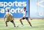 Geromel sofre lesão na mão direita e está fora da estreia do Grêmio no Gauchão