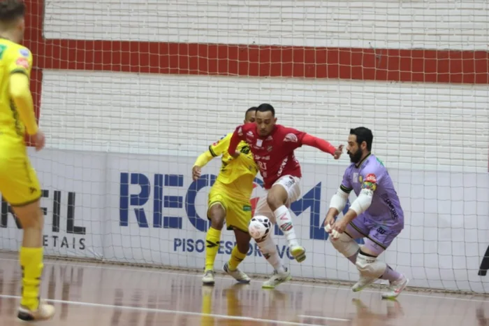 Edson Castro / Atlântico Edson Castro / Atlântico
