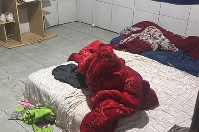 Guarda Municipal Tramandaí / Divulgação Guarda Municipal de Tramandaí resgata criança de 7 anos trancada sozinha dentro de casa<!-- NICAID(16387340) -->