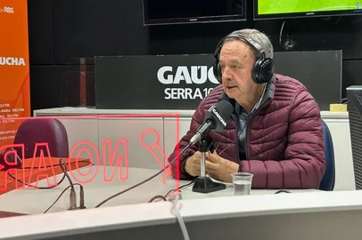 Vice de futebol do Caxias, José Caetano Setti foi entrevistado no Show dos Esportes, da Gaúcha Serra.<!-- NICAID(15877717) -->