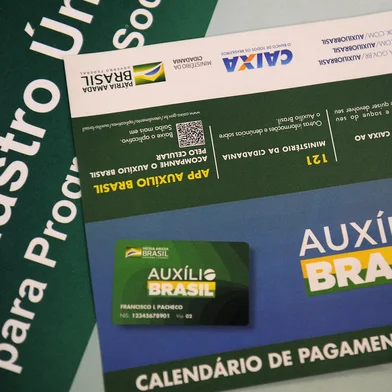 CAXIAS DO SUL, RS, BRASIL, 01/07/2022 - Fila do Auxílio Brasil em Caxias do Sul é de quase 8 mil famílias. (Marcelo Casagrande/Agência RBS)<!-- NICAID(15137946) -->