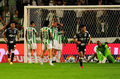CAXIAS DO SUL, RS, BRASIL, 05/05/2025. Juventude x Atlético-MG, jogo válido pela sétima rodada da Série A do Campeonato Brasileiro e realizado no estádio Alfredo Jaconi. (Porthus Junior/Agência RBS)Indexador: BTK                             <!-- NICAID(16030720) -->