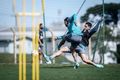 Treino do Juventude para a sexta rodada da Série A do Brasileirão. Na foto, o zagueiro Natã Felipe.<!-- NICAID(16022944) -->