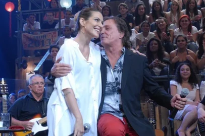 Fábio Jr. encontra os filhos, Cleo Pires e Fiuk, no programa de Réveillon, no ar 29/12<!-- NICAID(15547520) -->