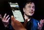 Elon Musk diz que compra do Twitter não prosseguirá sem garantias sobre contas falsas