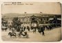 A primeira corrida de bicicletas de Porto Alegre, na Rua Voluntários da Pátria, em uma madrugada de janeiro de 1897
