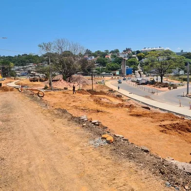Obras Avenida Tronco<!-- NICAID(15347911) -->