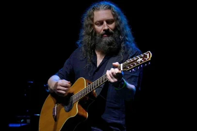 David Wallauer se apresenta na festa junina do Alpen Park<!-- NICAID(15791956) -->