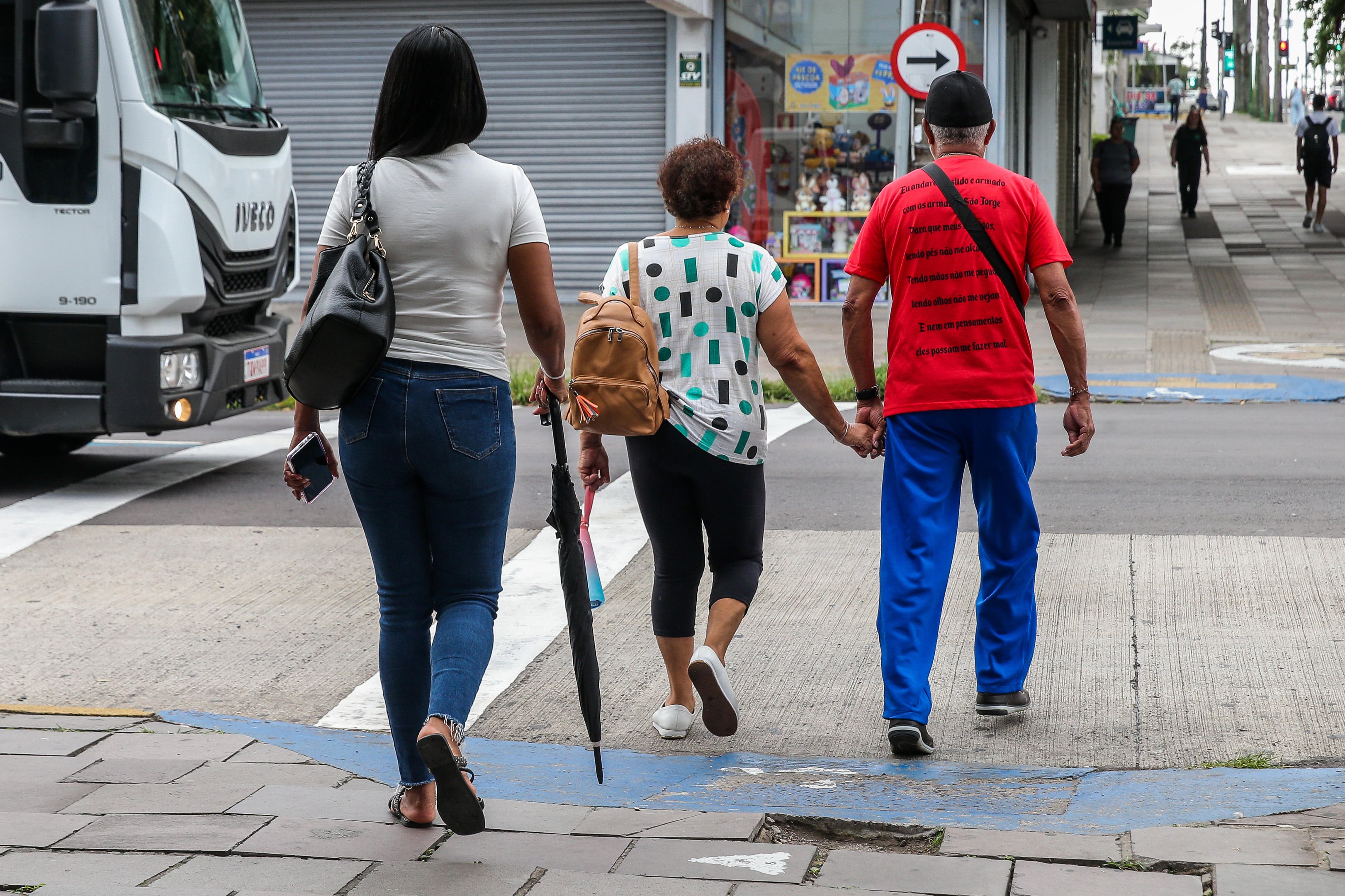 Calor e umidade favorecem &aacute;reas de instabilidade em alguns pontos do RS nesta quinta-feira