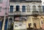 Incêndio destrói quartos de pensão no bairro Floresta, em Porto Alegre
