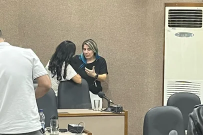 Marisol Santos e Andressa Marques conversam após críticas à fala de Lula de que colocou uma "mulher bonita" para articulação com o Congresso.<!-- NICAID(15994864) -->