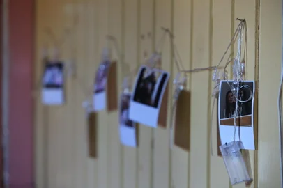 ESTRELA VELHA, RS, BARSIL.17,05,2023. Claudio Paz e Marisane Wagner , pais que tiveram a filha assassinada pelo namorado, namorado que não queria o fim do relacionamento, que a perseguia diariamente e um determinado dia matou a Maila Wagner a tiros e cometeu suícidio.Na foto.Marisane e Claduio pasi de Maila.(ROANALDO BERNARDI/AGENCIA RSB).<!-- NICAID(15430236) -->