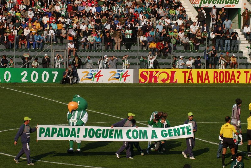 *** Torcida do Juventude-RRigon ***Torcida do Juventude. Fotos da torcida registrada no jogo entre Juventude e Corinthians.<!-- NICAID(1147856) -->