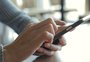 Dores nas costas, mãos e braços podem estar relacionadas ao uso excessivo de celular 