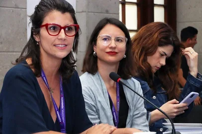 Manuela D'Ávila (PCdoB) participa de evento de fundação da Internacional Feminista, na Cidade do México, ao lado da prefeita de Santiago Irací Hassler.<!-- NICAID(15392283) -->